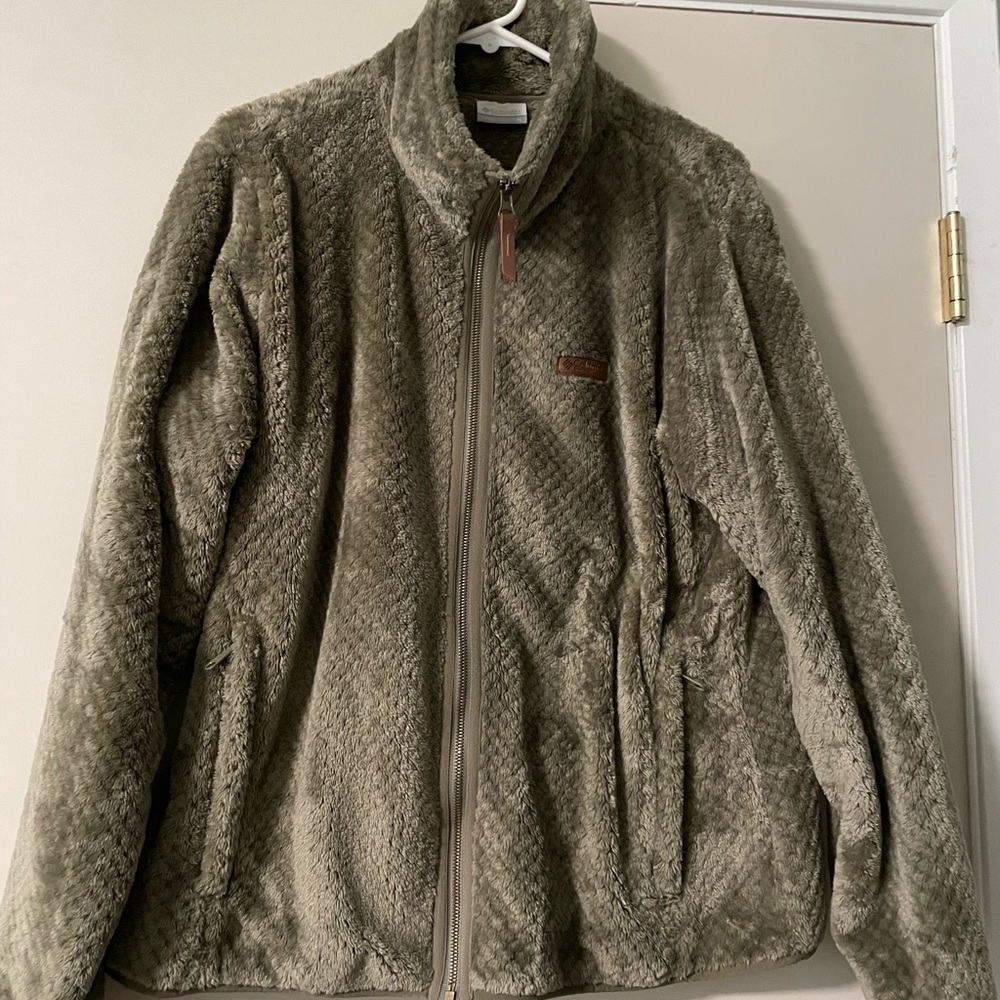 Columbia Olive Fleece Jacket - like new